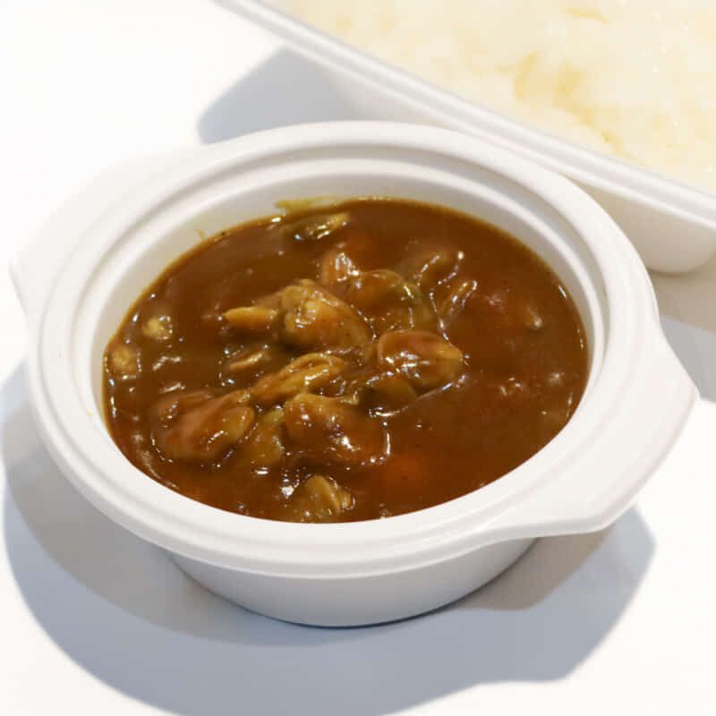【ソースのみ】あさりカレー｜新宿御苑前でカレーのデリバリなら欧風カレーオーベルジーヌ新宿本店