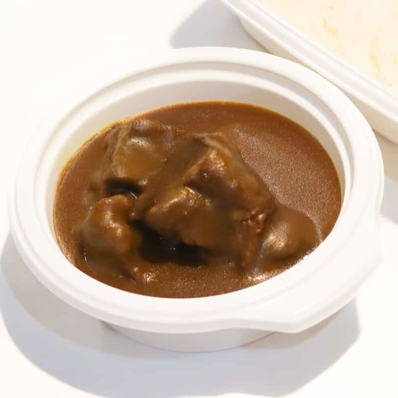 【ソースのみ】ビーフカレー｜新宿御苑前でカレーのデリバリなら欧風カレーオーベルジーヌ新宿本店